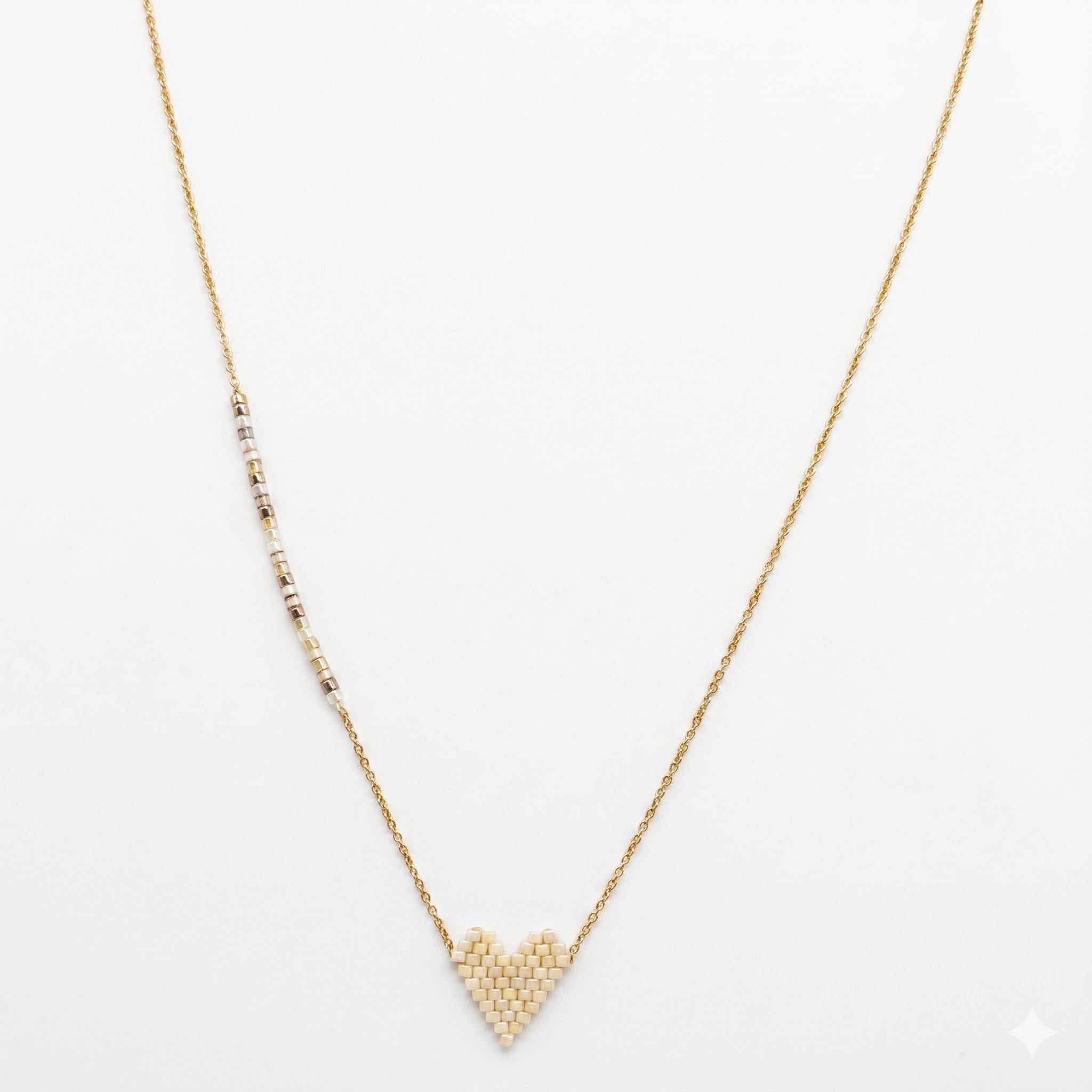 COLLAR LOVE