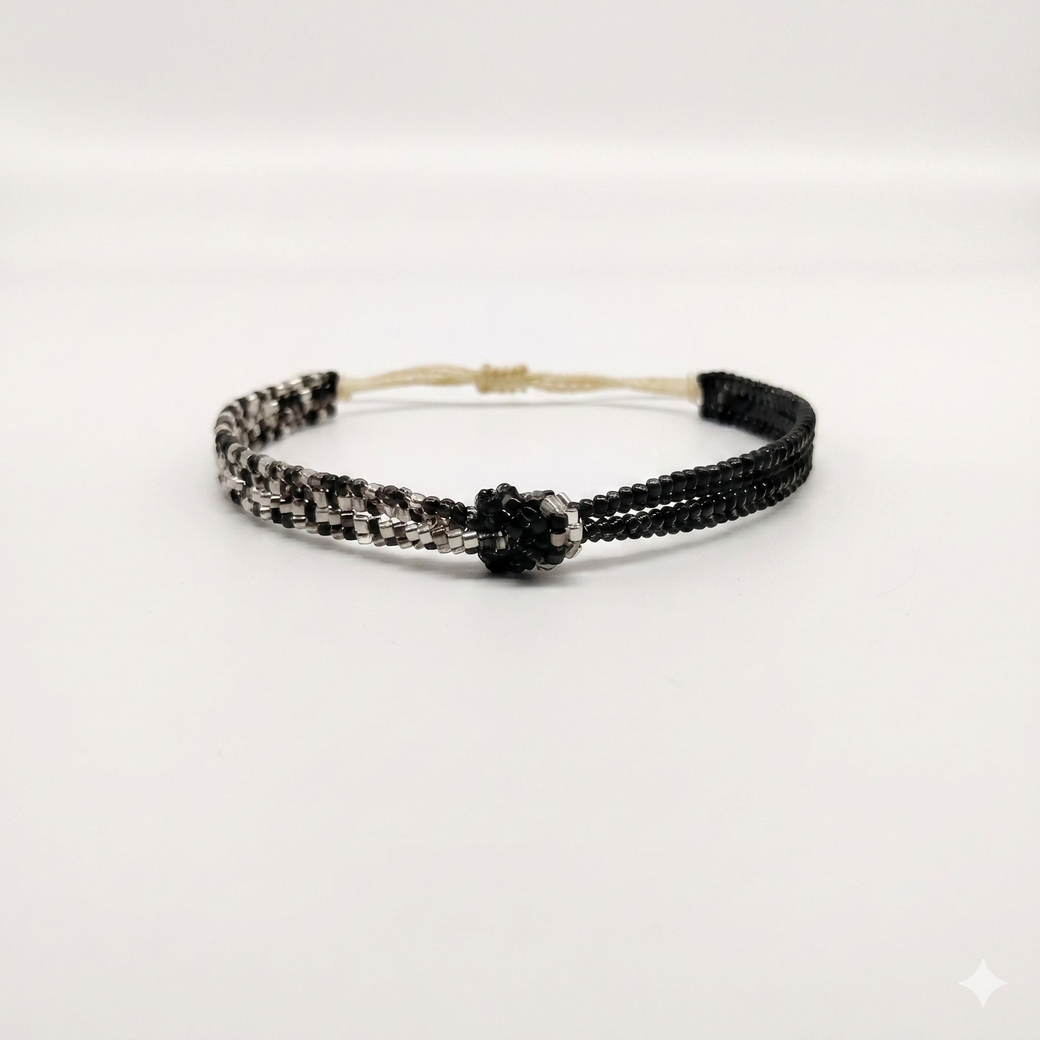 PULSERA NUDO DEL AMOR
