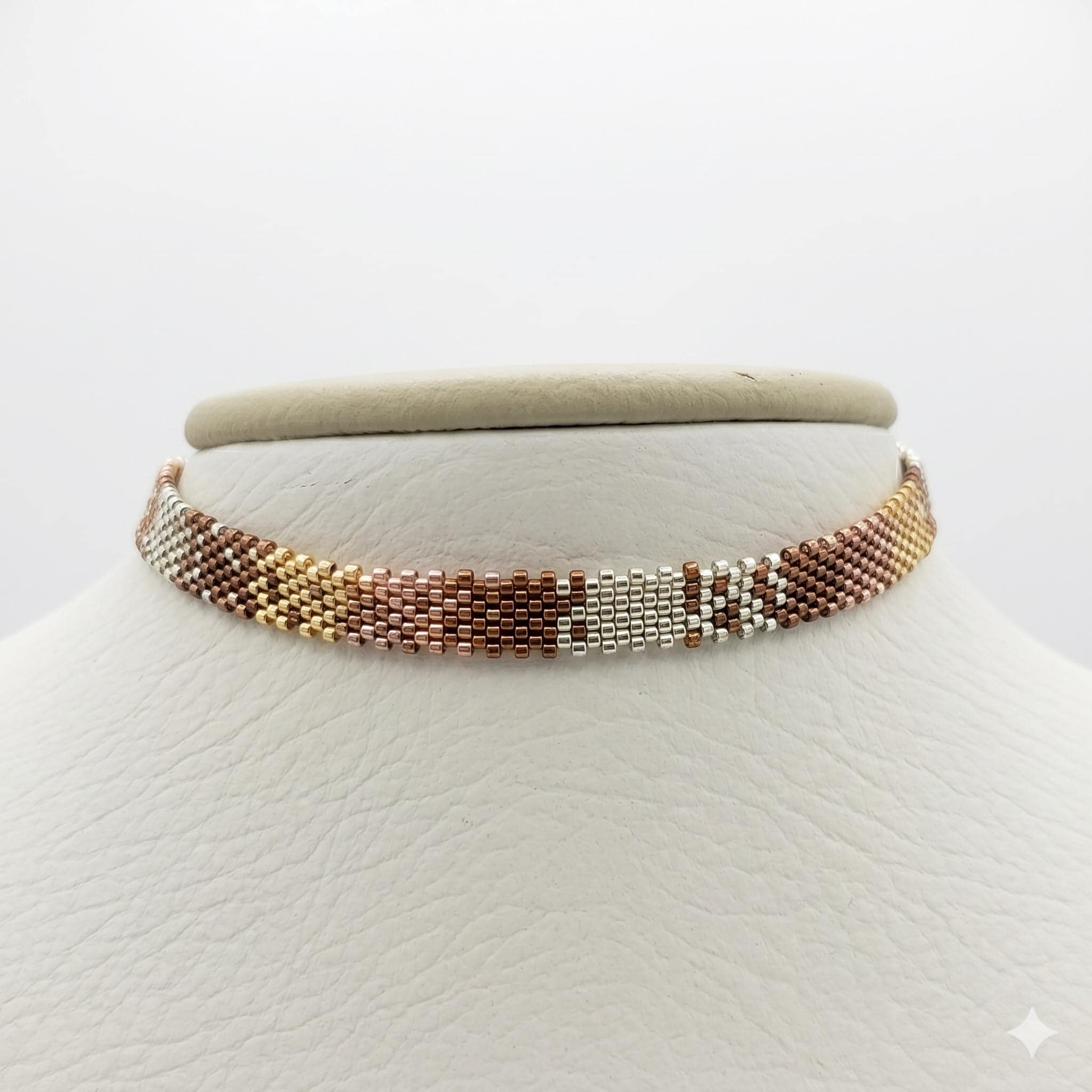 CHOKER